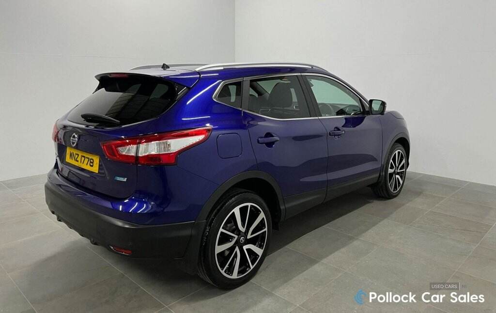 Apr 2015 Nissan Qashqai 1.5 dCi Tekna 5dr