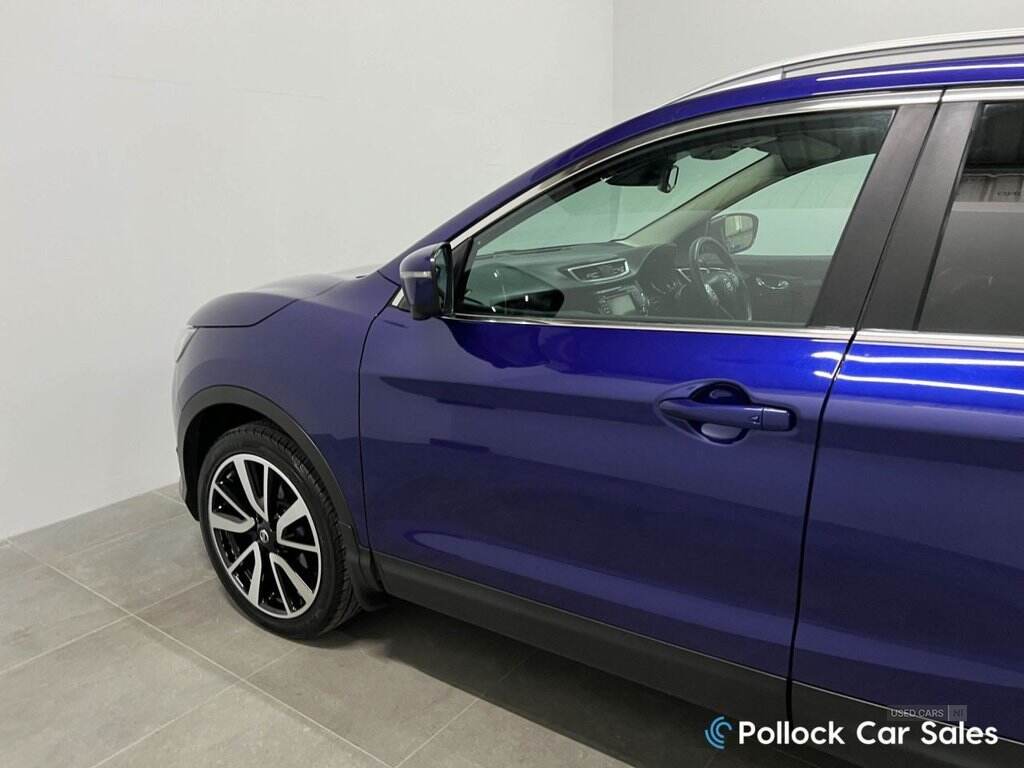 Apr 2015 Nissan Qashqai 1.5 dCi Tekna 5dr