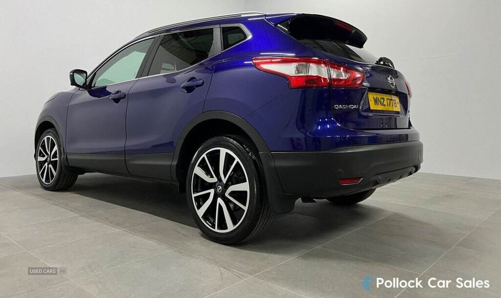 Apr 2015 Nissan Qashqai 1.5 dCi Tekna 5dr