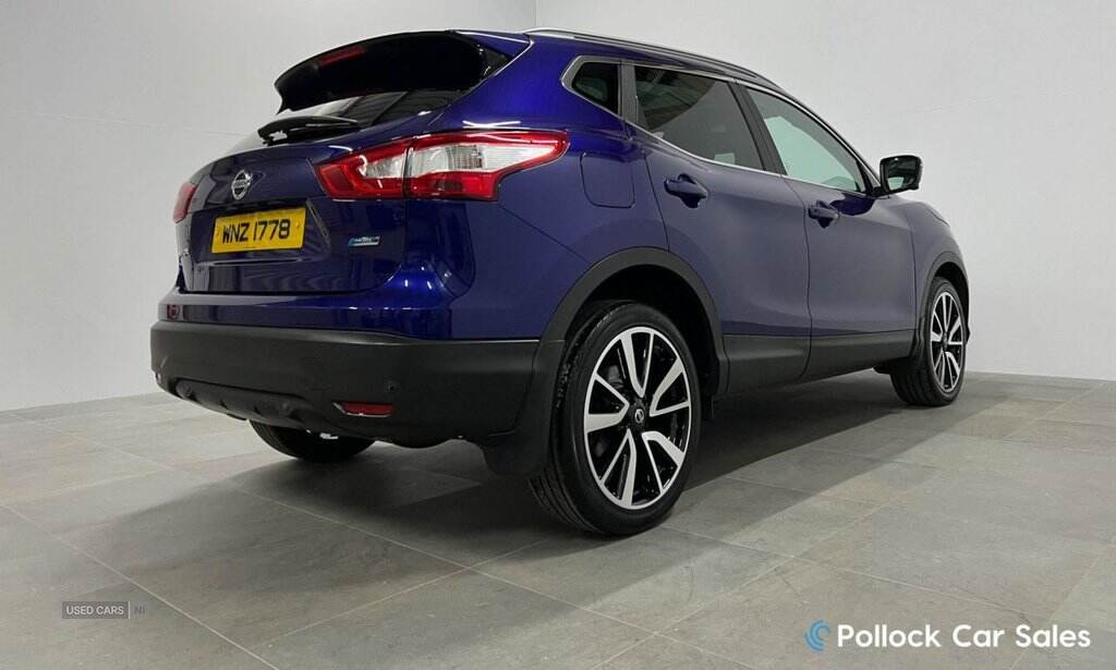 Apr 2015 Nissan Qashqai 1.5 dCi Tekna 5dr