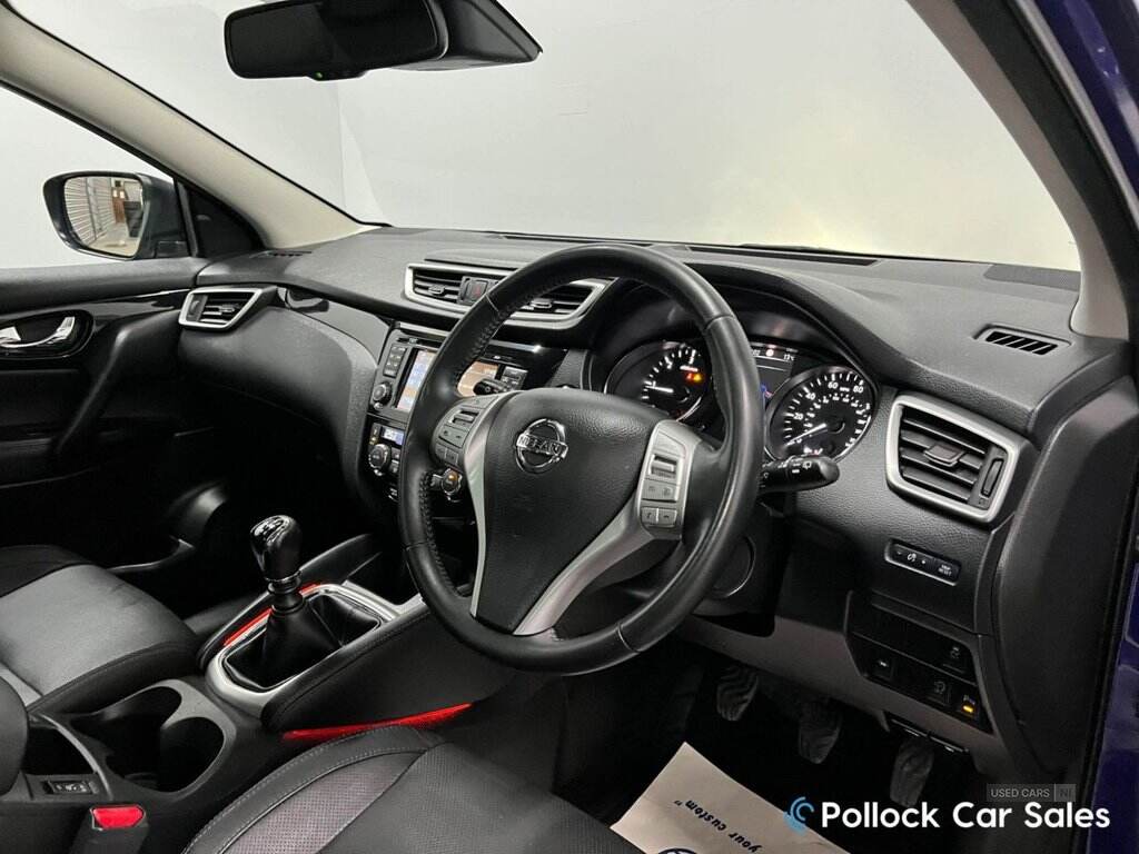 Apr 2015 Nissan Qashqai 1.5 dCi Tekna 5dr