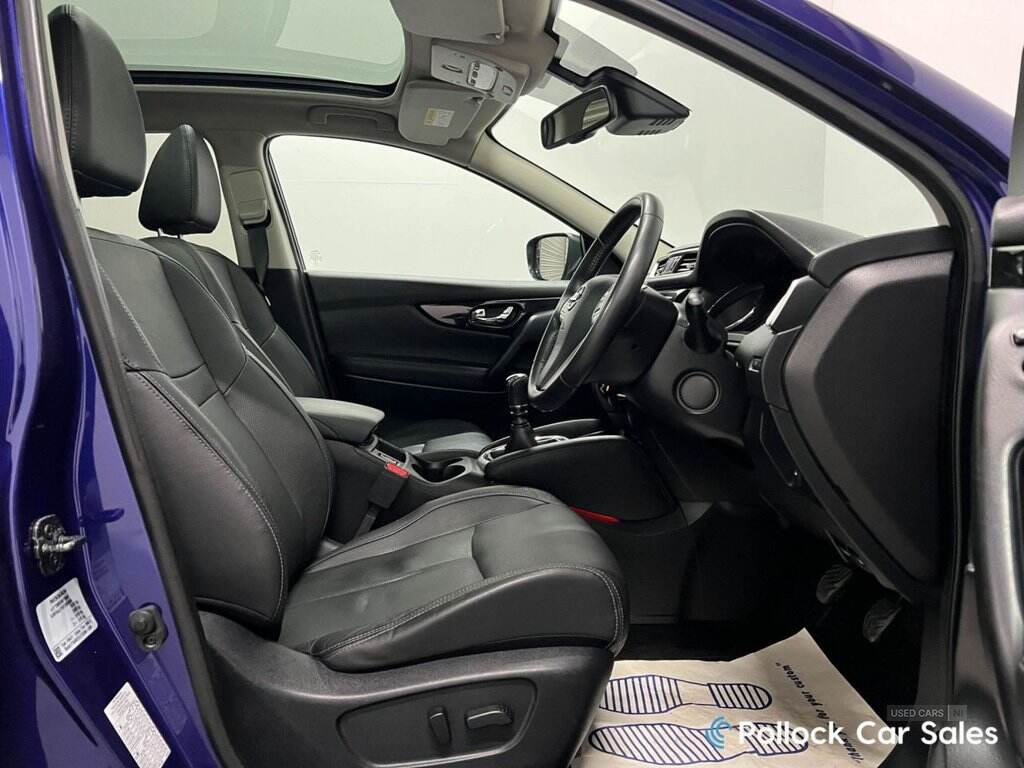 Apr 2015 Nissan Qashqai 1.5 dCi Tekna 5dr