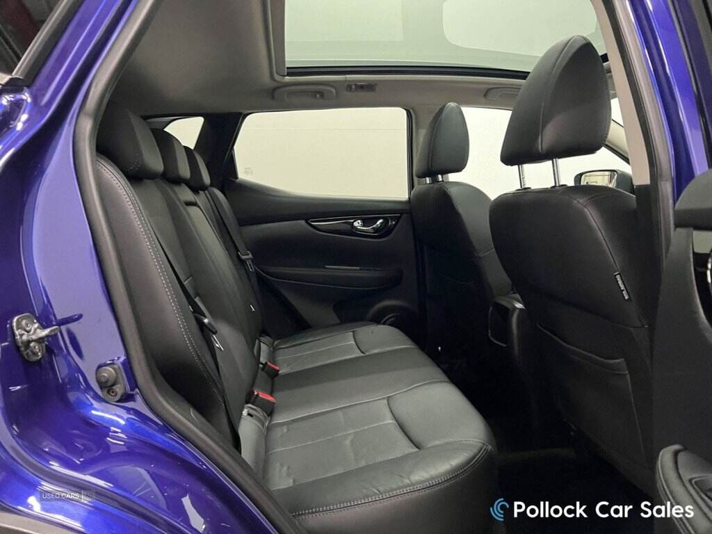 Apr 2015 Nissan Qashqai 1.5 dCi Tekna 5dr