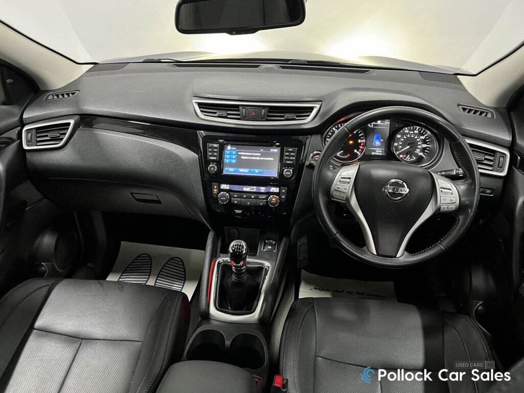 Apr 2015 Nissan Qashqai 1.5 dCi Tekna 5dr