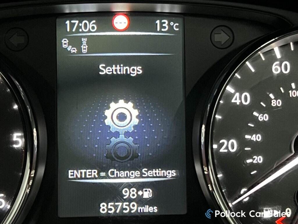 Apr 2015 Nissan Qashqai 1.5 dCi Tekna 5dr