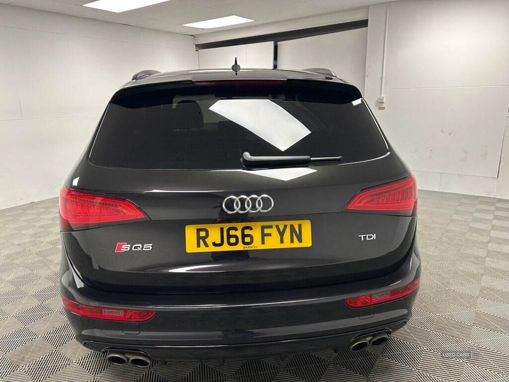 Nov 2016 Audi Q5 SQ5 Plus Quattro 5dr Tip Auto