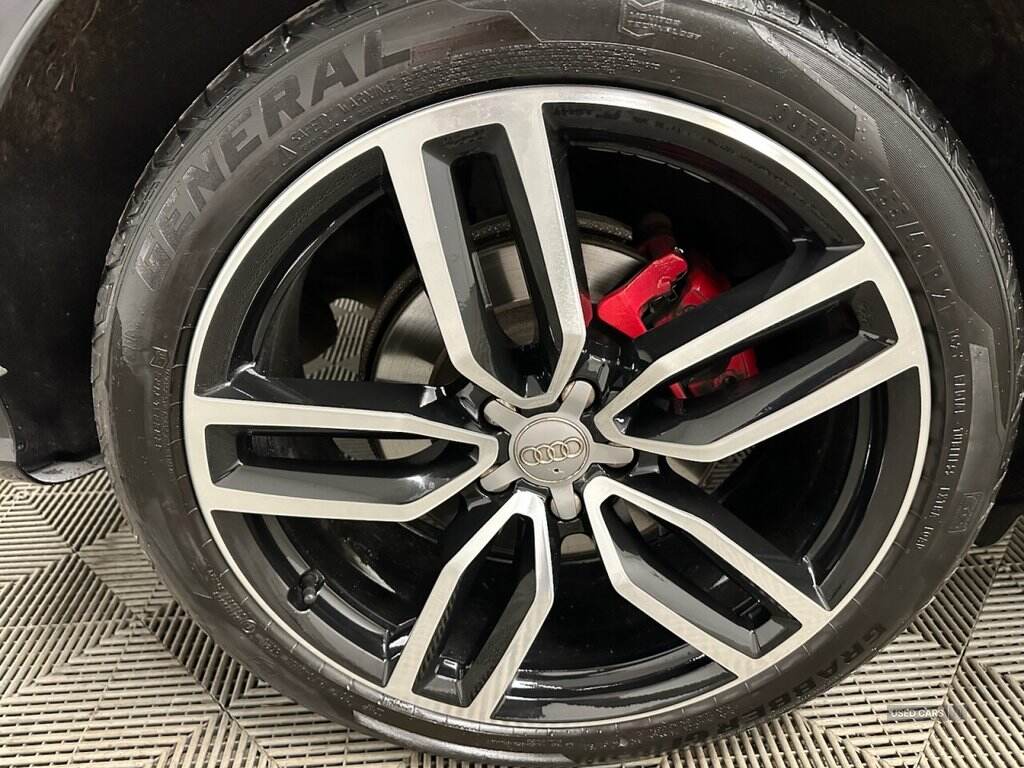 Nov 2016 Audi Q5 SQ5 Plus Quattro 5dr Tip Auto