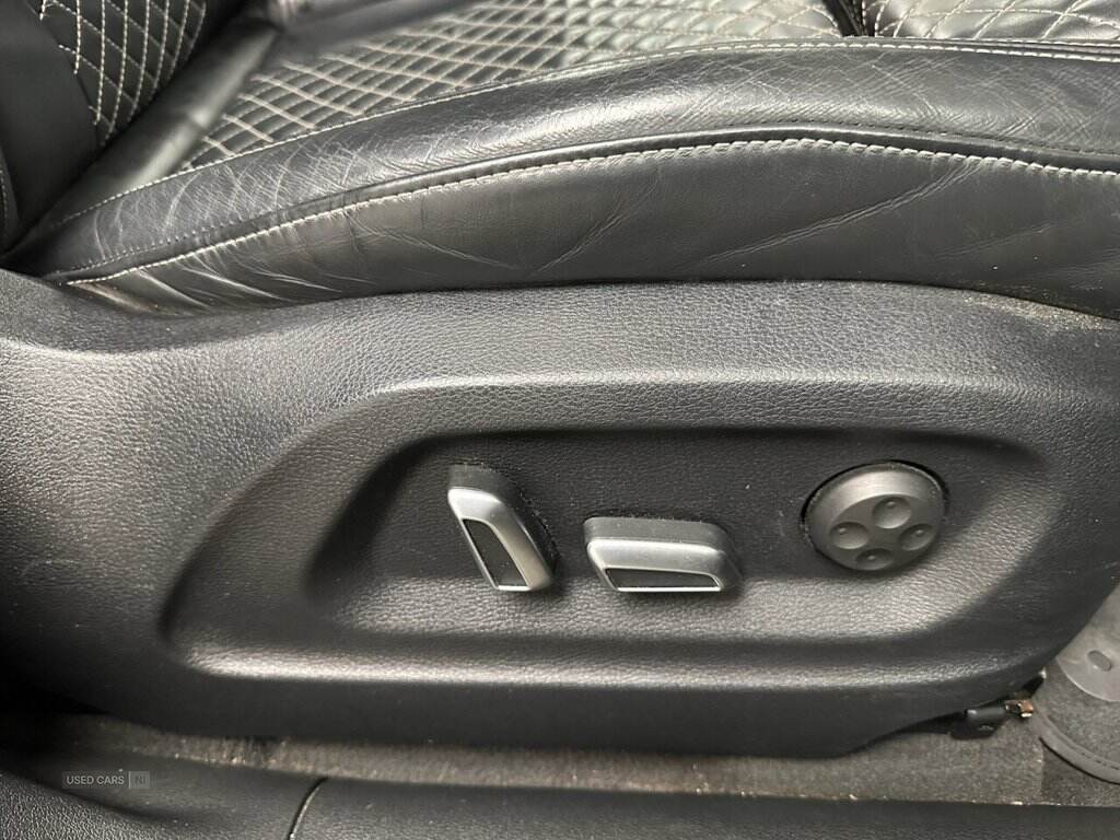 Nov 2016 Audi Q5 SQ5 Plus Quattro 5dr Tip Auto