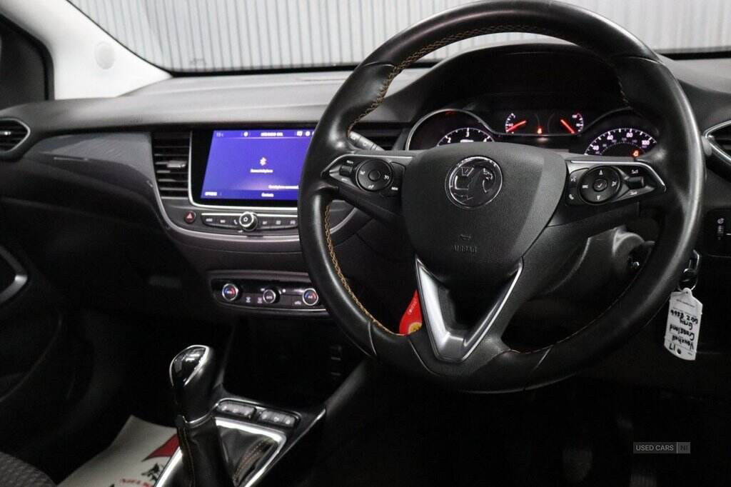 Nov 2017 Vauxhall Crossland X 1.6 Turbo D ecoTec Elite Nav 5dr [Start Stop]