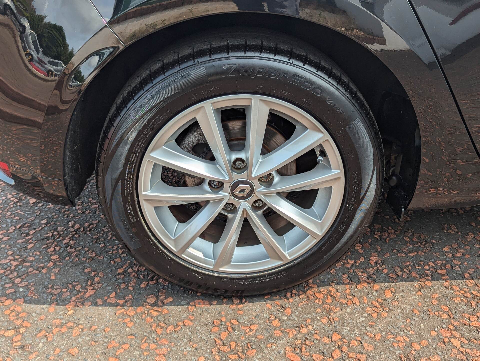 Sep 2017 Renault Megane 1.2 TCE Dynamique Nav 5dr