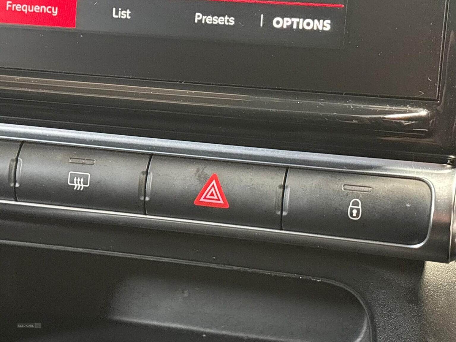 Mar 2017 Citroen C3 1.2 Puretech 82 Flair 5Dr