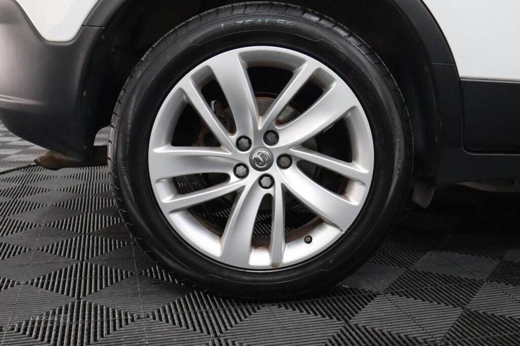 Oct 2016 Vauxhall Mokka 1.6i Exclusiv 5dr