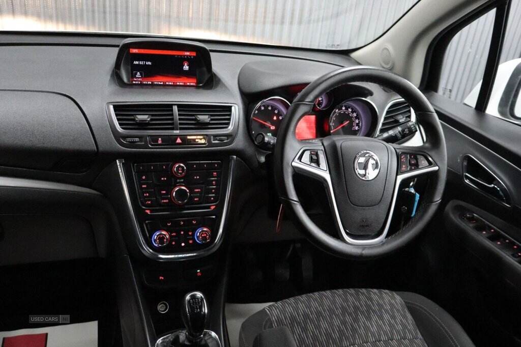 Oct 2016 Vauxhall Mokka 1.6i Exclusiv 5dr