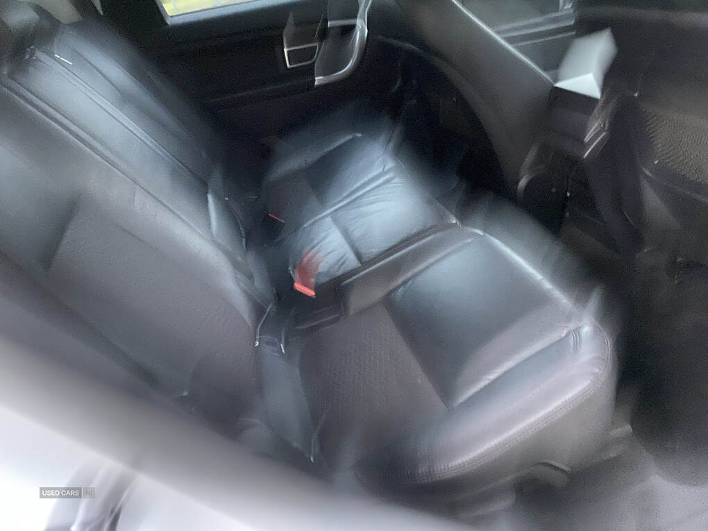 Dec 2017 Land Rover Discovery Sport 2.0 TD4 180 SE 5dr
