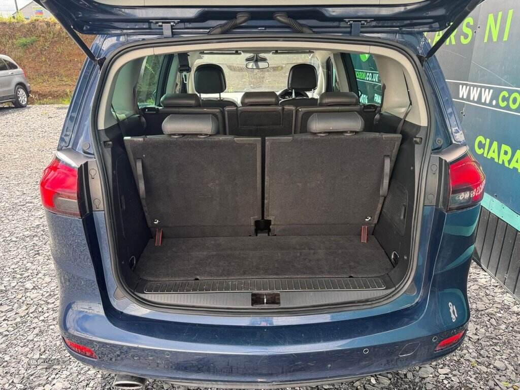 May 2012 Vauxhall Zafira Tourer 2.0 CDTi [165] Elite 5dr