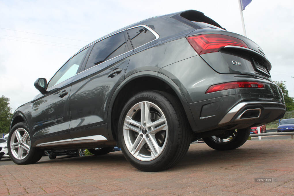 Jun 2022 Audi Q5 40 TDI Quattro S Line 5dr S Tronic