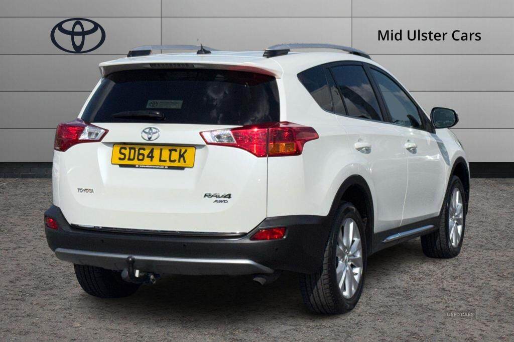 Sep 2014 Toyota RAV4 2.2 D-4D Invincible 5dr