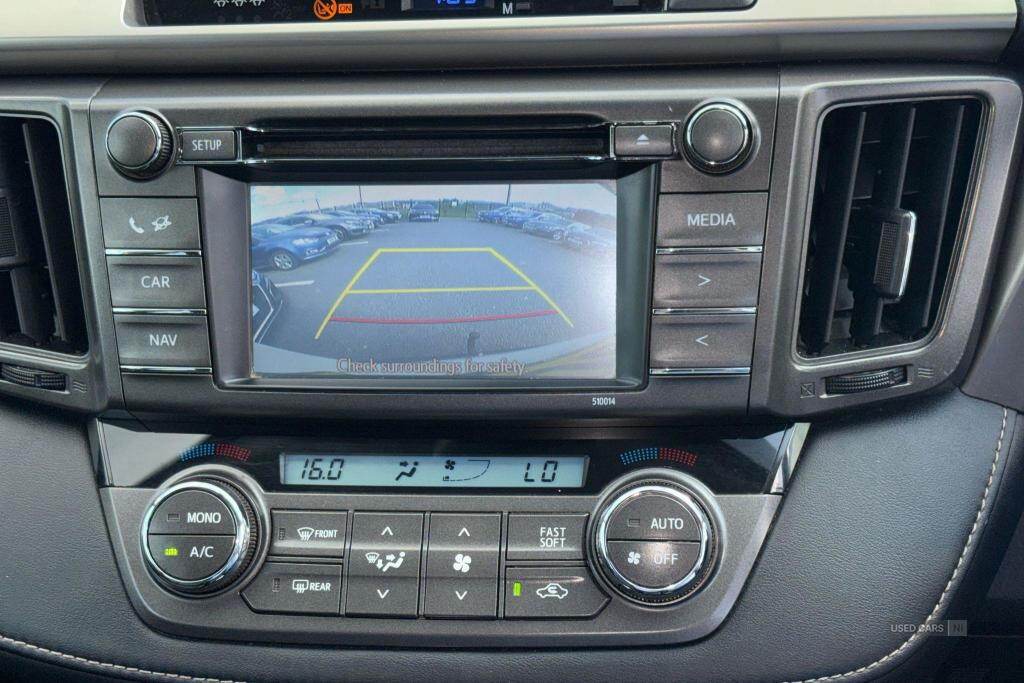 Sep 2014 Toyota RAV4 2.2 D-4D Invincible 5dr
