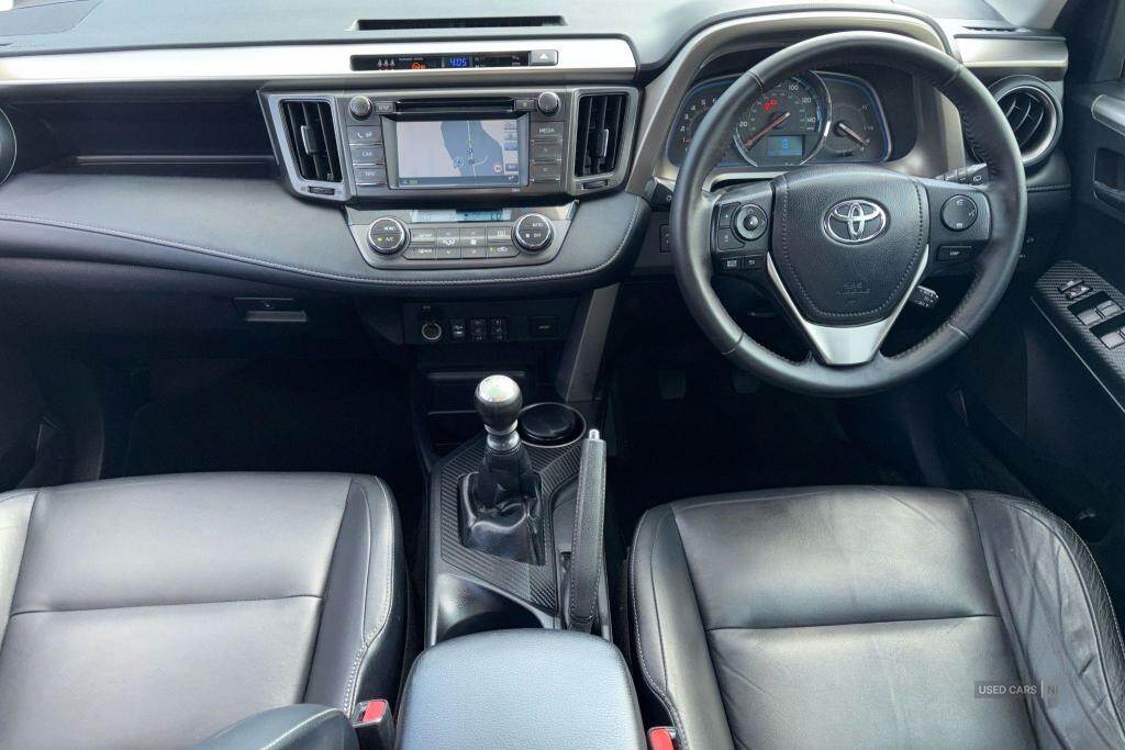 Sep 2014 Toyota RAV4 2.2 D-4D Invincible 5dr