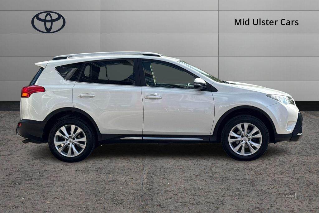 Sep 2014 Toyota RAV4 2.2 D-4D Invincible 5dr