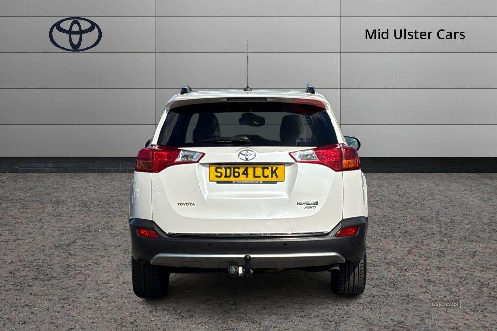 Sep 2014 Toyota RAV4 2.2 D-4D Invincible 5dr