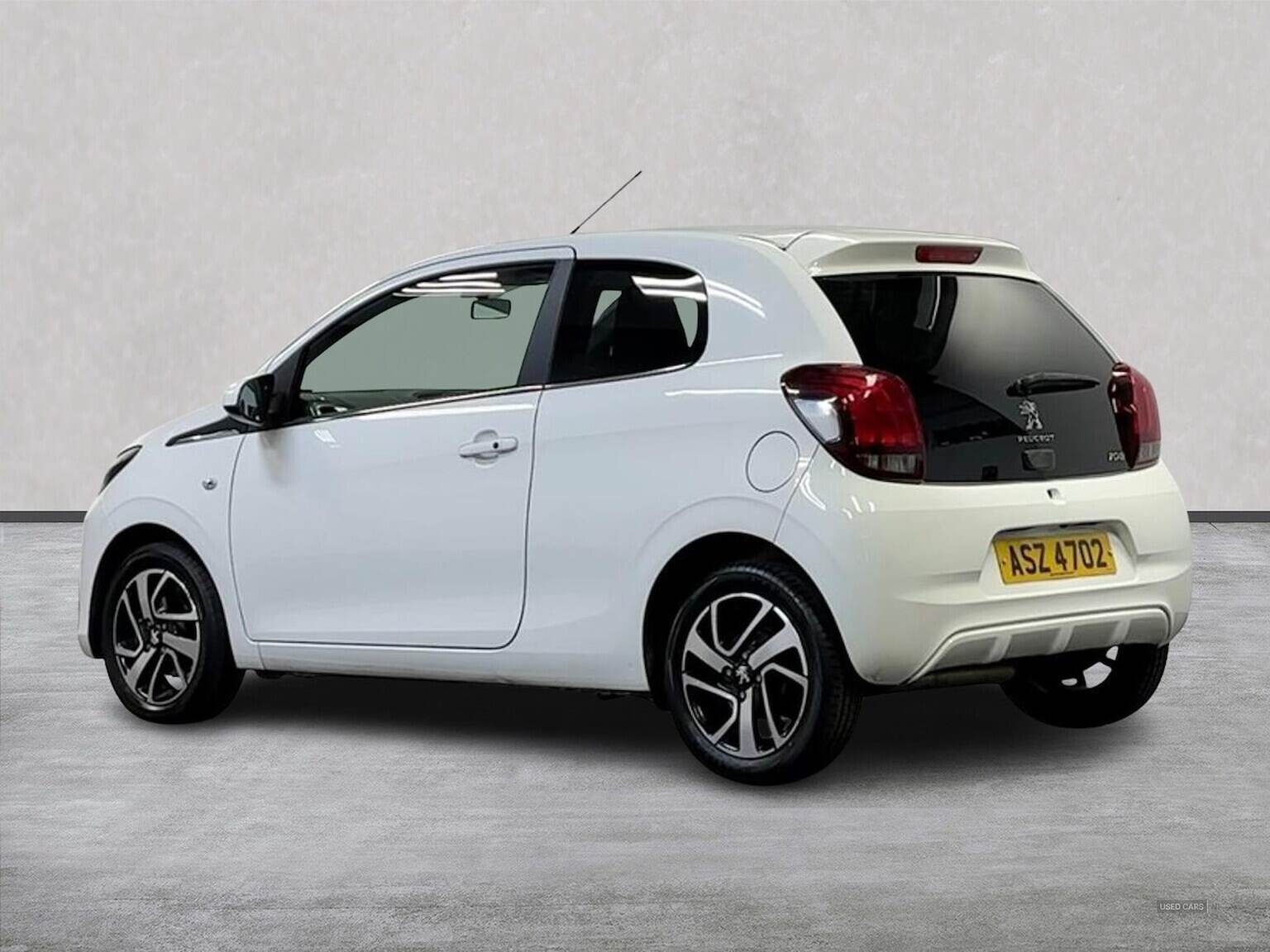 Feb 2017 Peugeot 108 1.2 Puretech Allure 3Dr