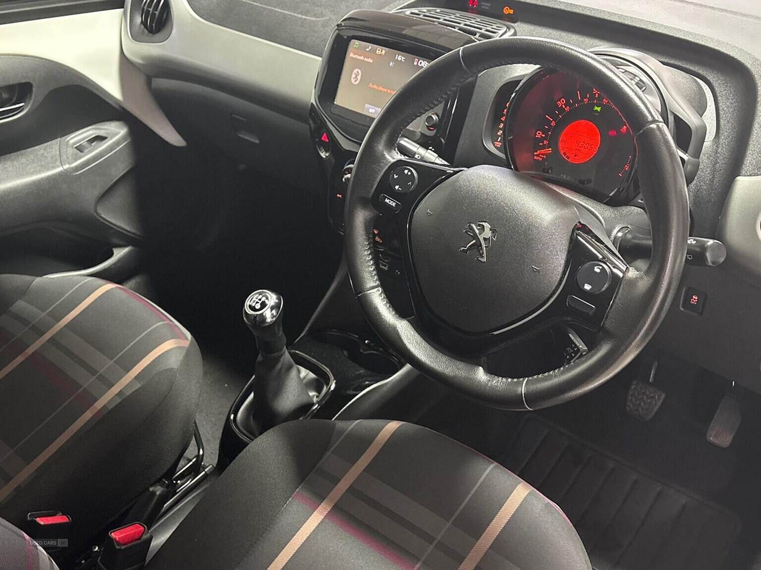 Feb 2017 Peugeot 108 1.2 Puretech Allure 3Dr
