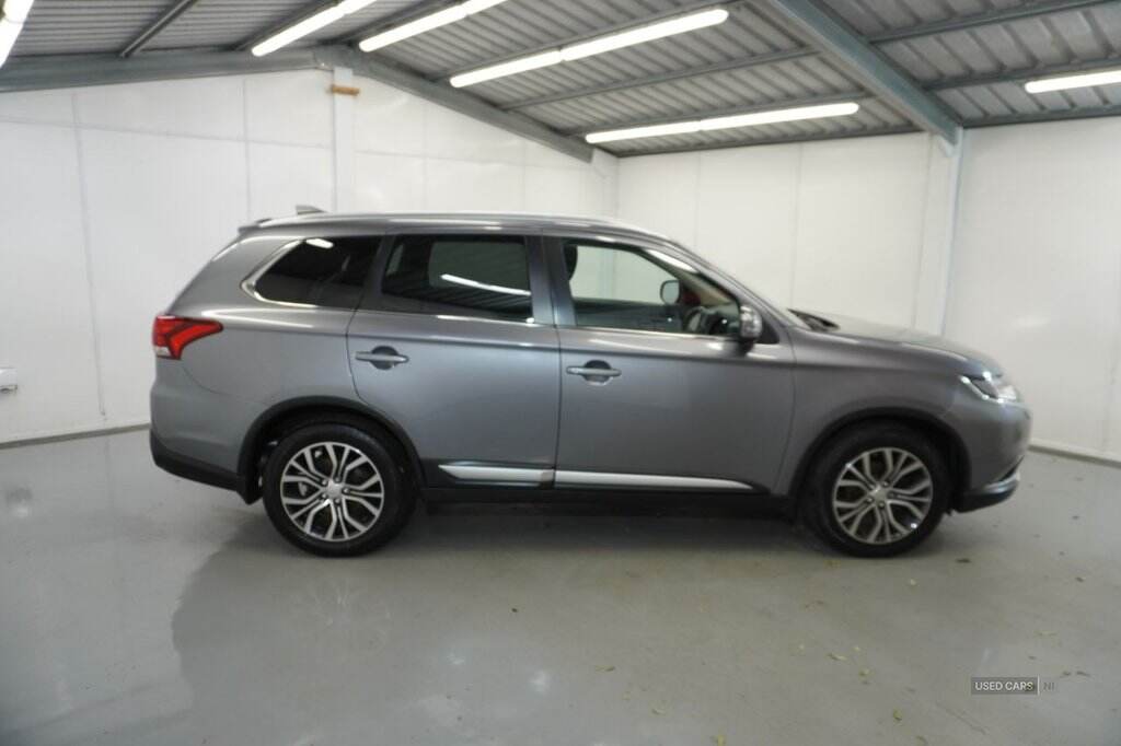 Sep 2018 Mitsubishi Outlander 2.2 DI-D 4 5dr