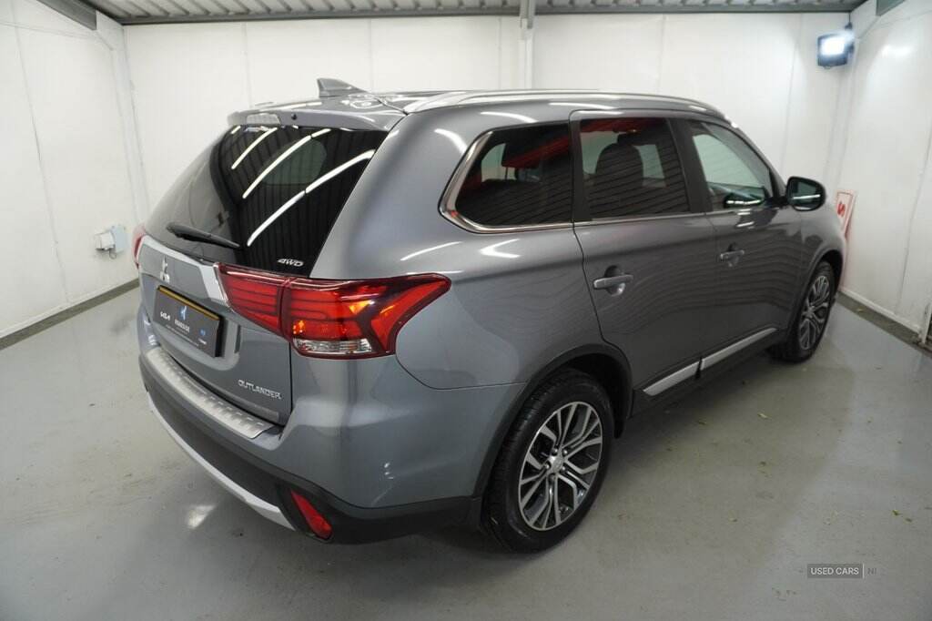 Sep 2018 Mitsubishi Outlander 2.2 DI-D 4 5dr