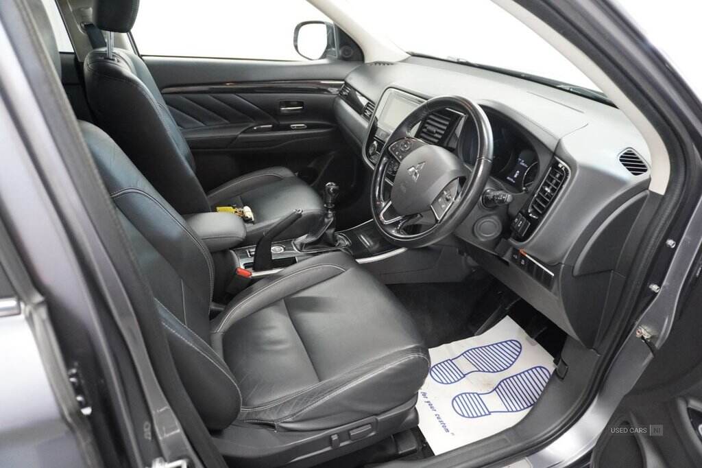 Sep 2018 Mitsubishi Outlander 2.2 DI-D 4 5dr