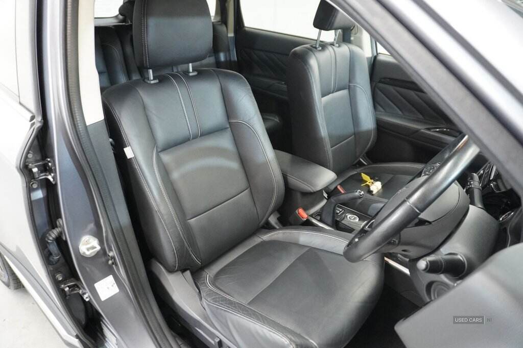 Sep 2018 Mitsubishi Outlander 2.2 DI-D 4 5dr