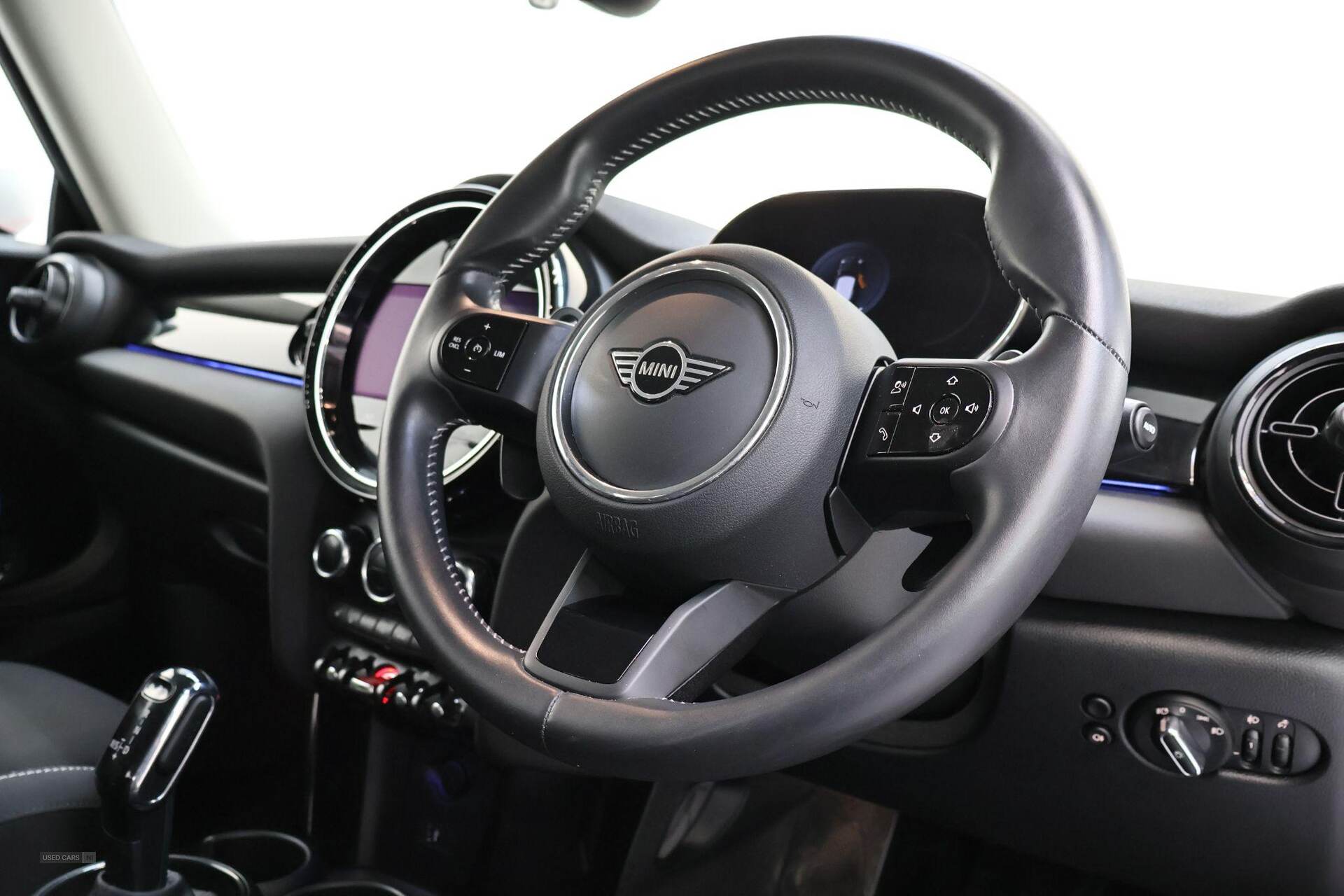 Nov 2022 MINI Hatch 2.0 Cooper S Classic II 3dr Auto