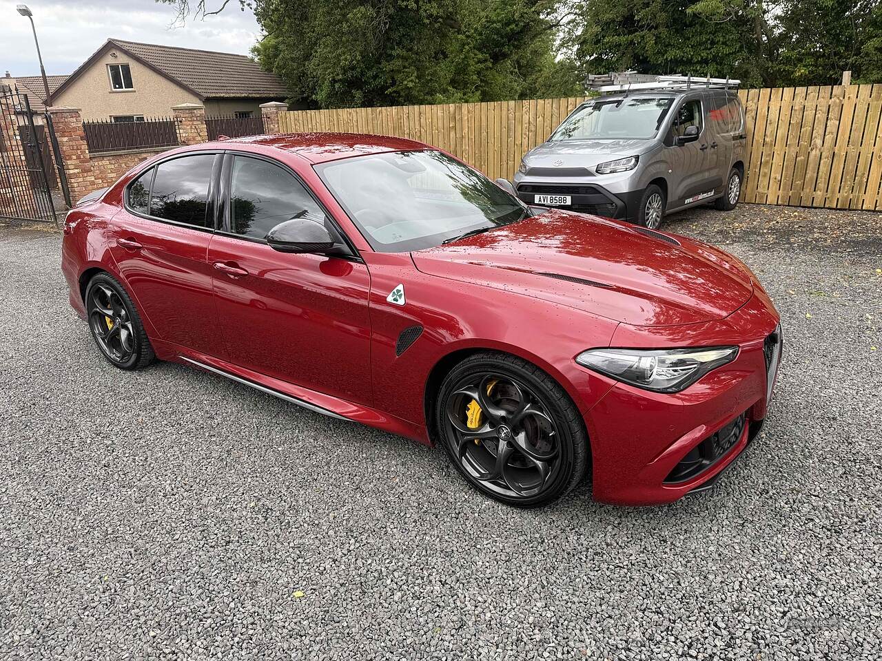 Jun 2019 Alfa Romeo Giulia 2.9 V6 BiTurbo Quadrifoglio 4dr Auto