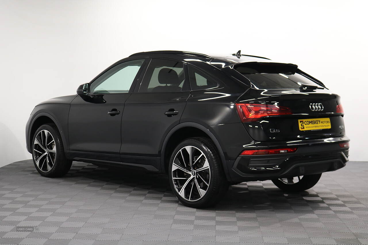 Oct 2021 Audi Q5 40 TDI Quattro Sport 5dr S Tronic