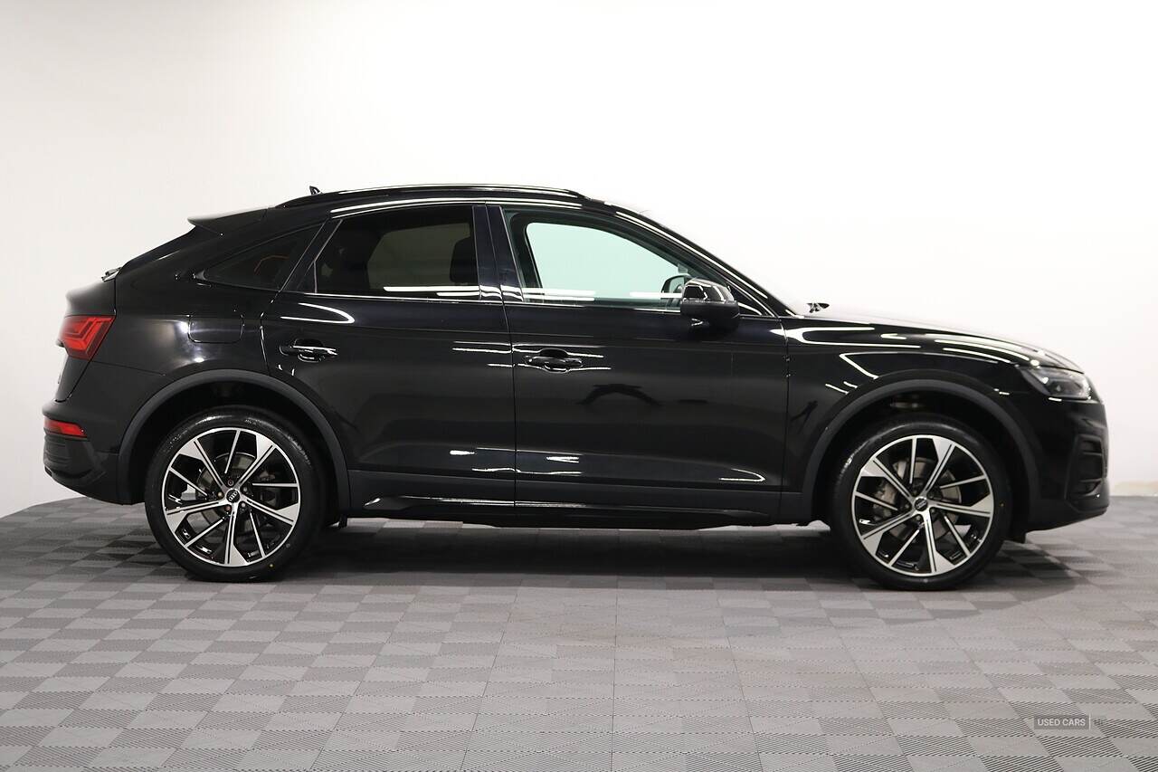 Oct 2021 Audi Q5 40 TDI Quattro Sport 5dr S Tronic