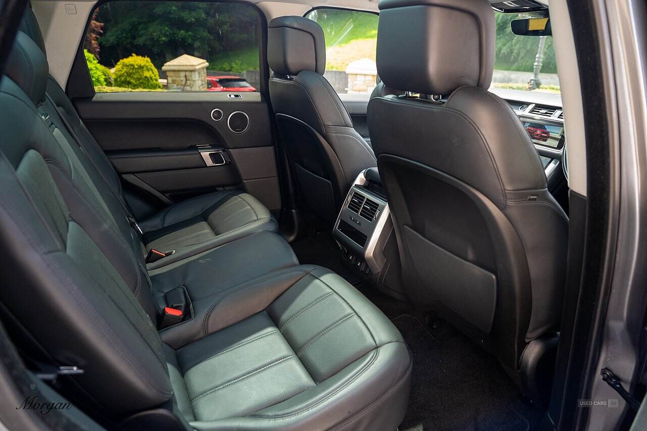 May 2019 Land Rover Range Rover Sport 3.0 SDV6 HSE Dynamic 5dr Auto [7 Seat]