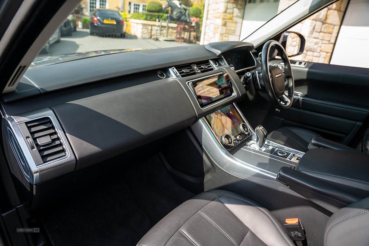 May 2019 Land Rover Range Rover Sport 3.0 SDV6 HSE Dynamic 5dr Auto [7 Seat]