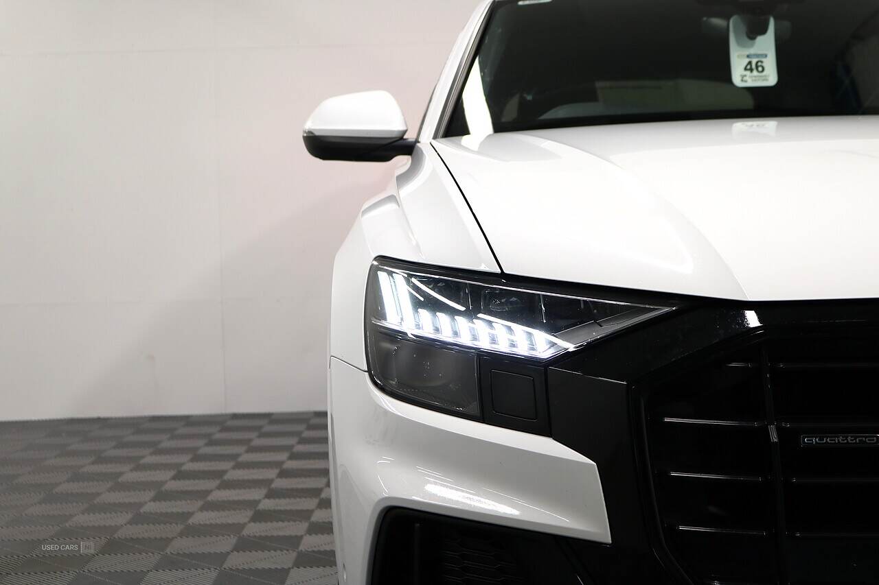 Oct 2020 Audi Q8 50 TDI Quattro S Line 5dr Tiptronic [Leather]