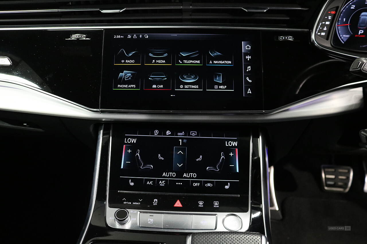 Oct 2020 Audi Q8 50 TDI Quattro S Line 5dr Tiptronic [Leather]