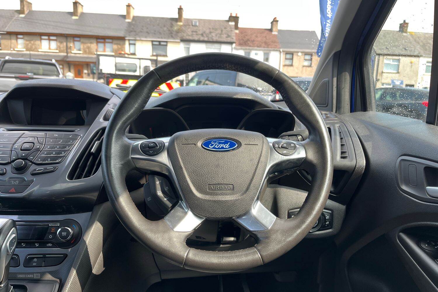 Mar 2016 Ford Tourneo Connect 1.5 TDCi 120 Titanium 5dr Powershift
