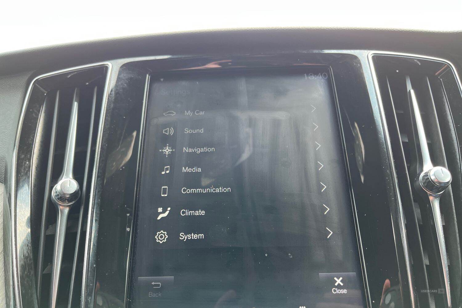 Nov 2019 Volvo V60 2.0 D4 [190] Inscription Plus 5dr Auto