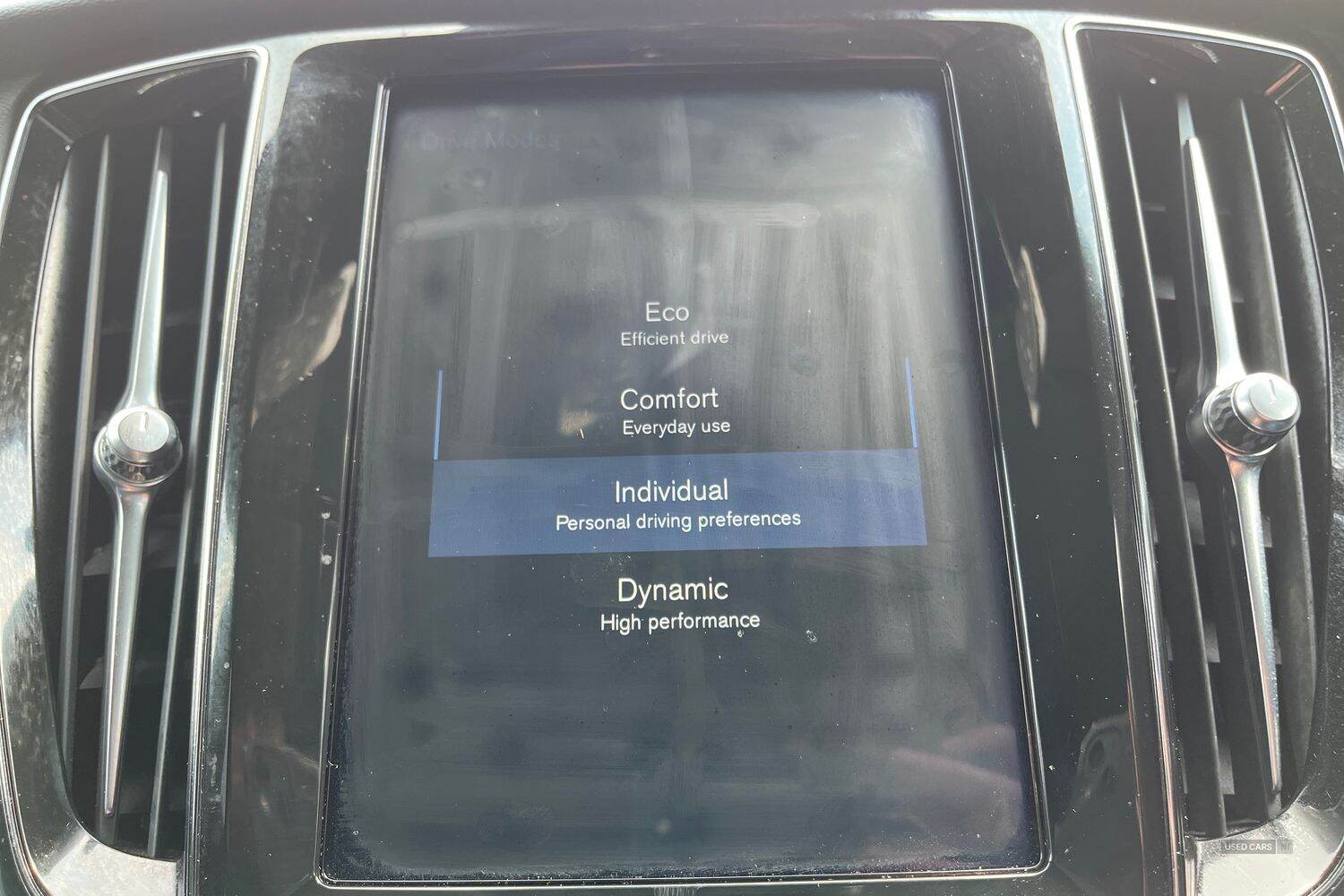 Nov 2019 Volvo V60 2.0 D4 [190] Inscription Plus 5dr Auto