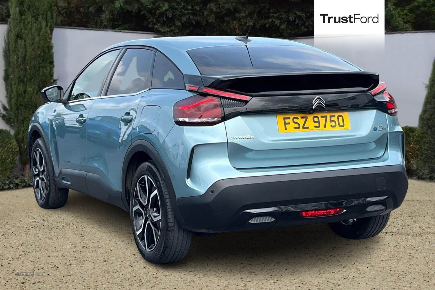 May 2022 Citroen C4 100kW Shine Plus 50kWh 5dr Auto
