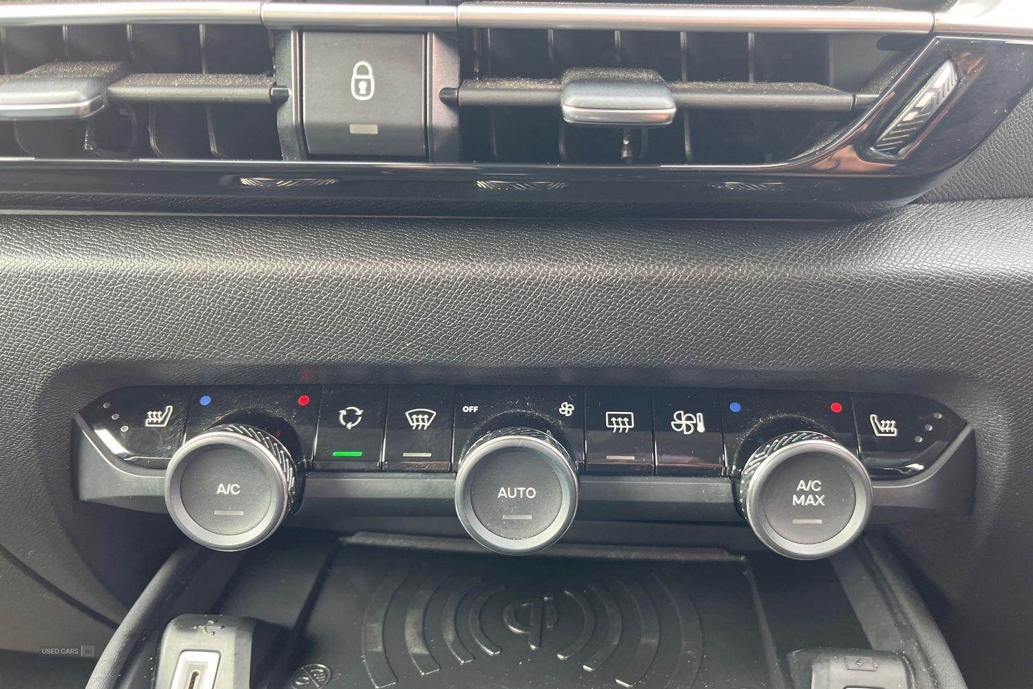 May 2022 Citroen C4 100kW Shine Plus 50kWh 5dr Auto