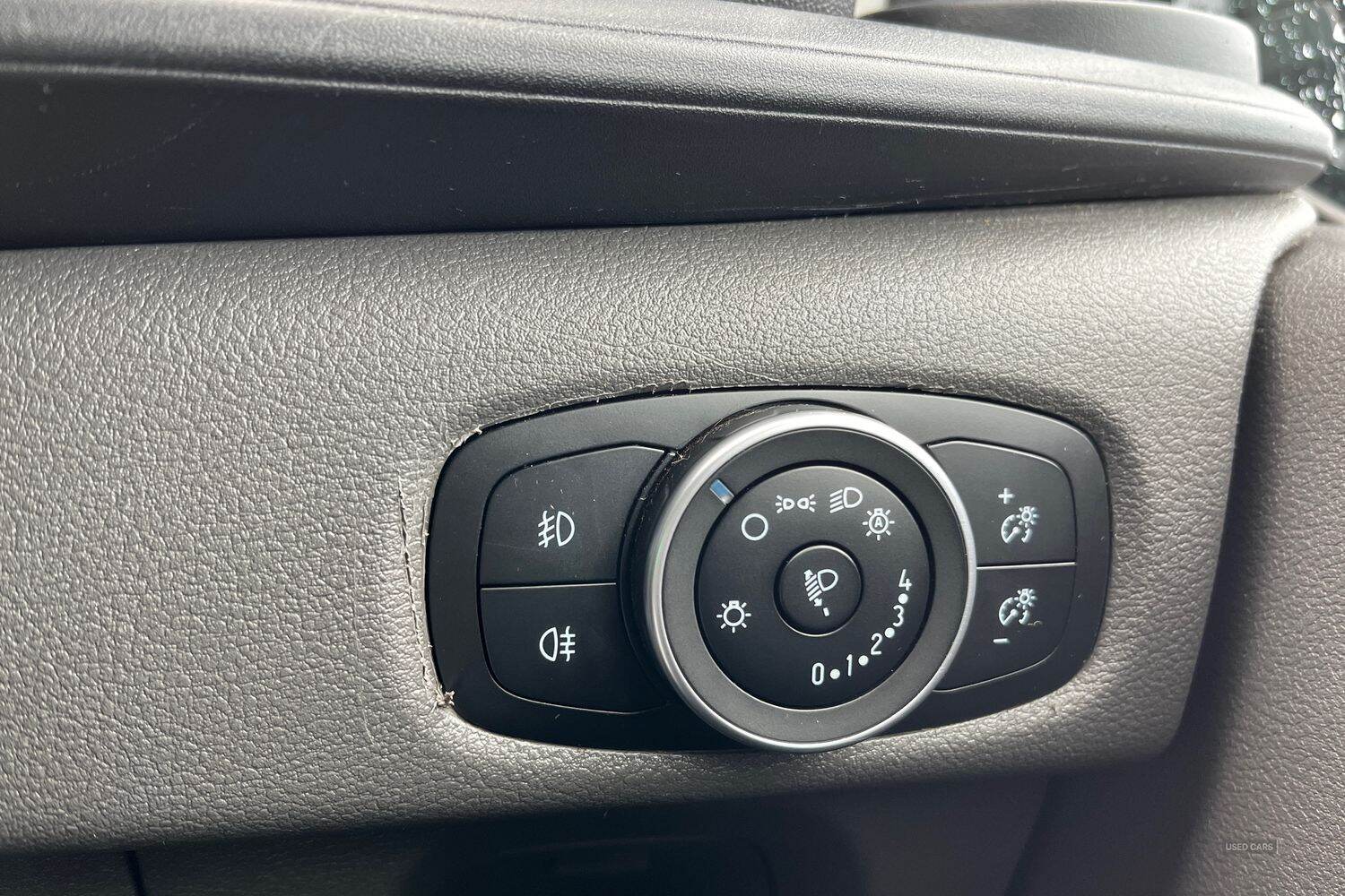 May 2021 Ford Transit Custom 2.0 EcoBlue 130ps Low Roof Limited Van