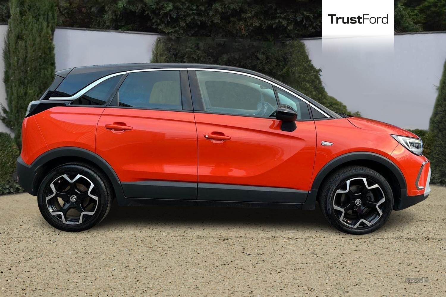 Nov 2021 Vauxhall Crossland 1.2 Turbo Elite Nav 5dr