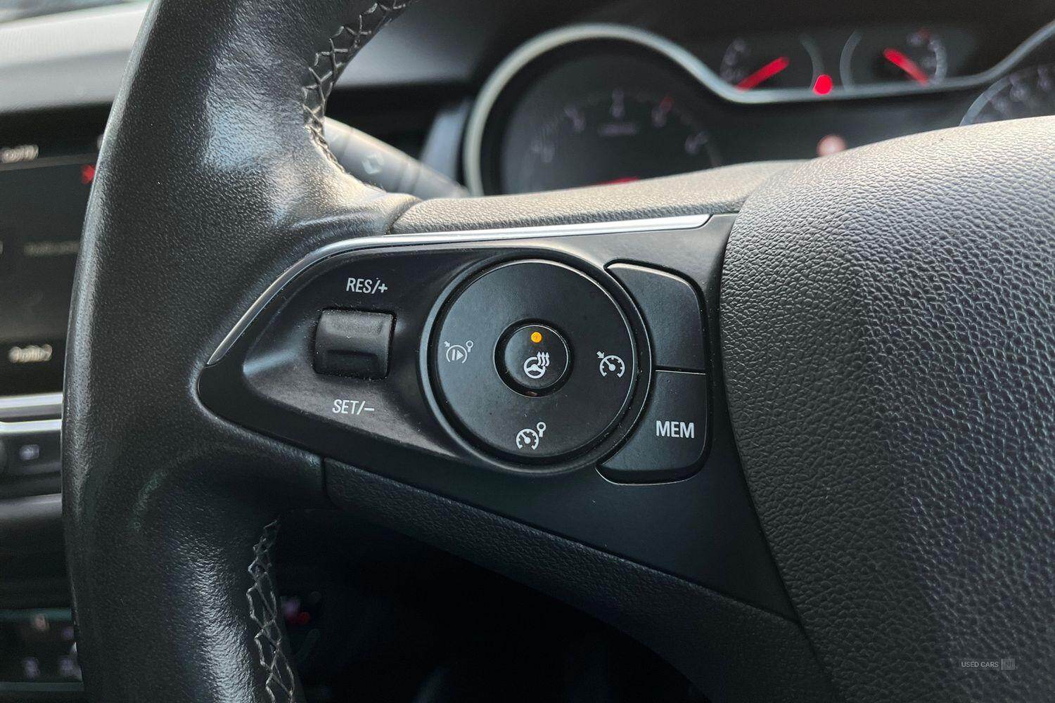 Nov 2021 Vauxhall Crossland 1.2 Turbo Elite Nav 5dr