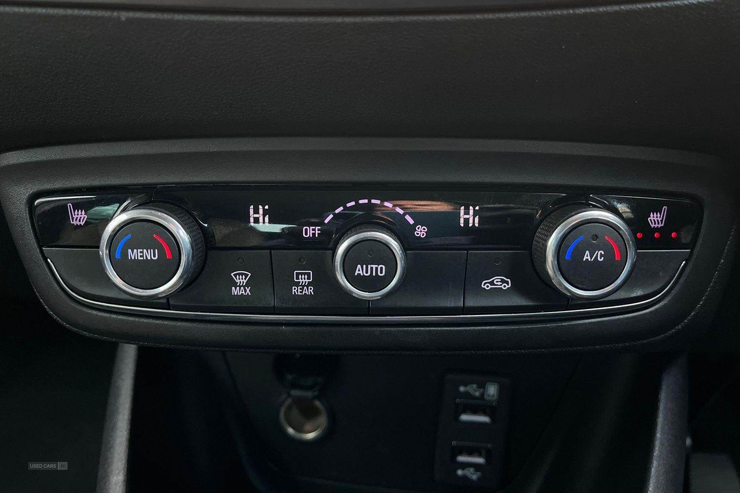 Nov 2021 Vauxhall Crossland 1.2 Turbo Elite Nav 5dr