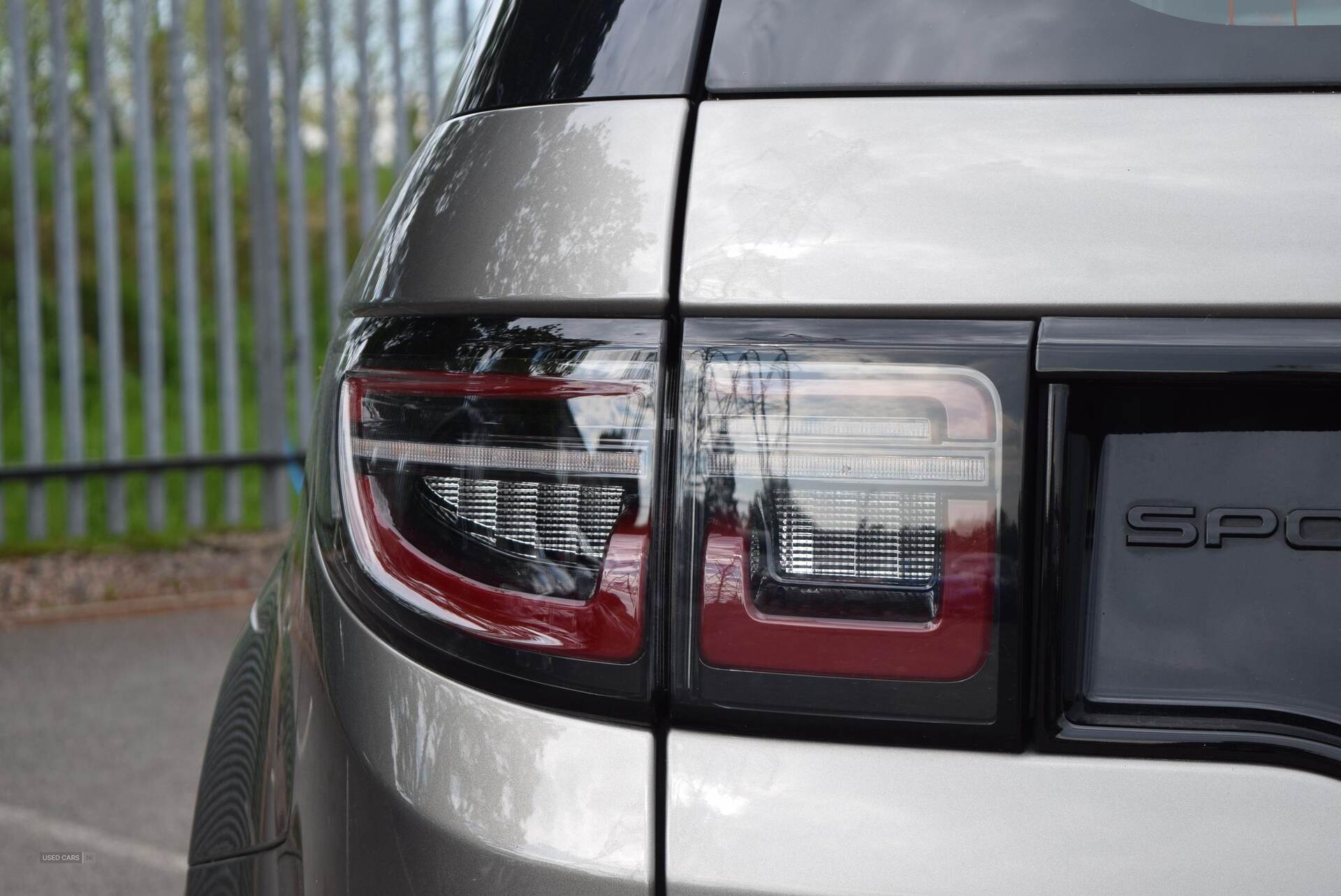  2021 Land Rover Discovery Sport 1.5 P300e R-Dynamic HSE 5dr Auto [5 Seat]