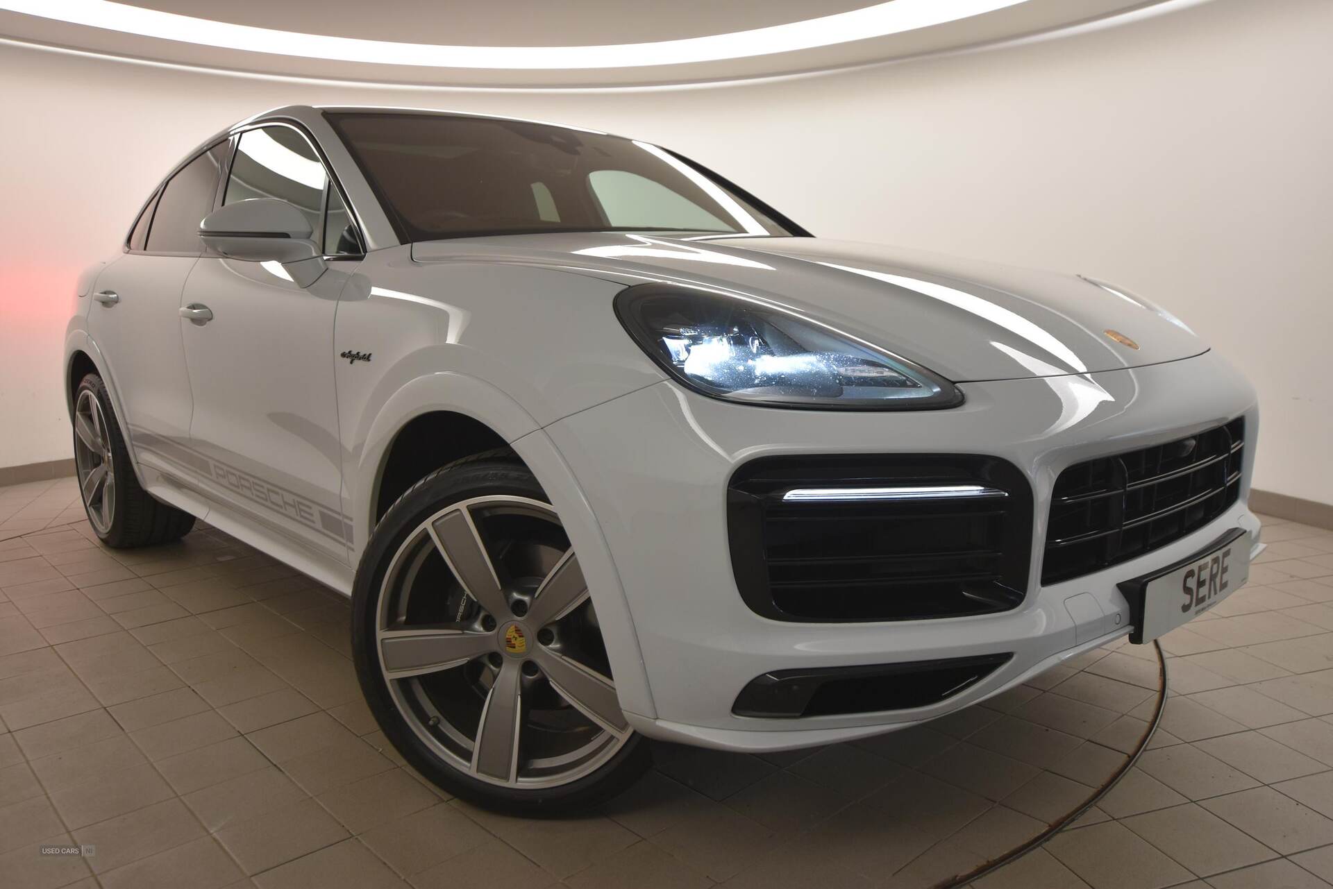  2023 Porsche Cayenne E-Hybrid Platinum Edition 5dr Tiptronic S